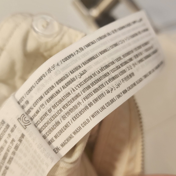 Abercrombie & Fitch Relaxed Cargo Pant, Size 4 Short,/27, Cream - Picture 9 of 10